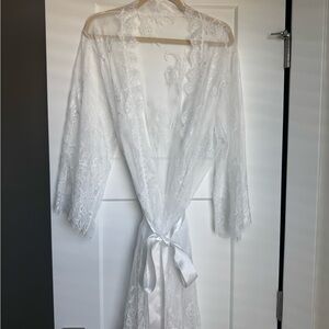 White lace bridal robe & slip